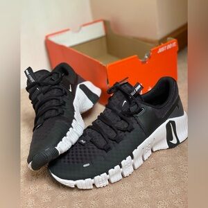 Nike Free Metcon 5 Brand New!